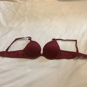 PINK Victoria's Secret Deep Red Bra